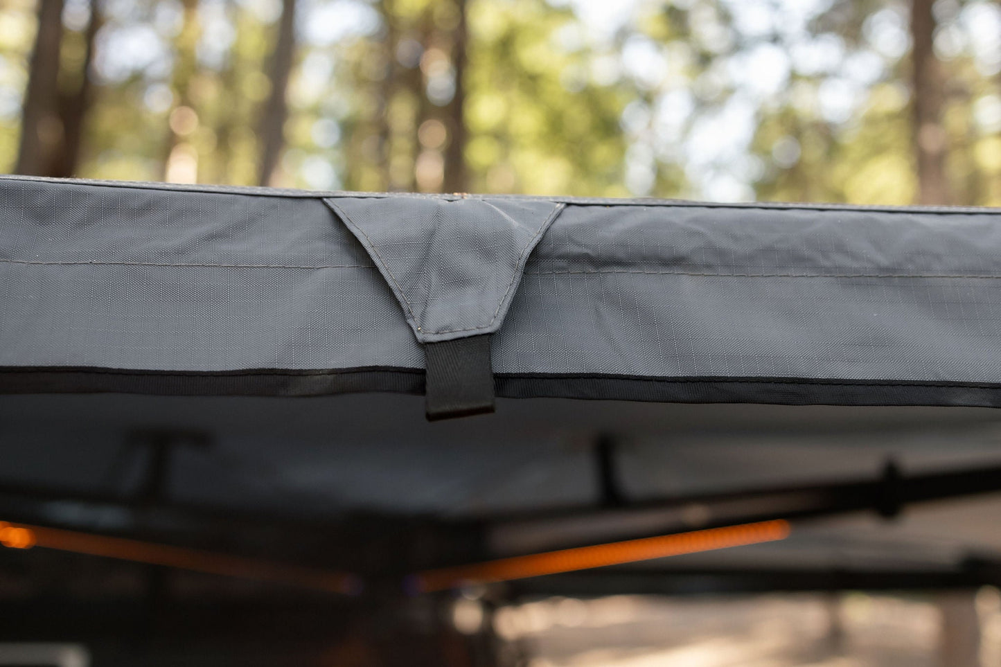 Taruca Rogue 270 S Awning RHS