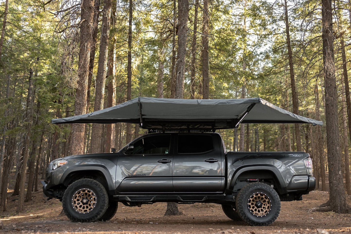 Taruca Rogue 180 Dual + R-Filler Awning